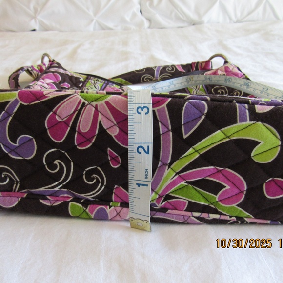 Vera Bradley Quilted Multi Colored Floral Pattern Shoulder Bag - Picture 6 of 11